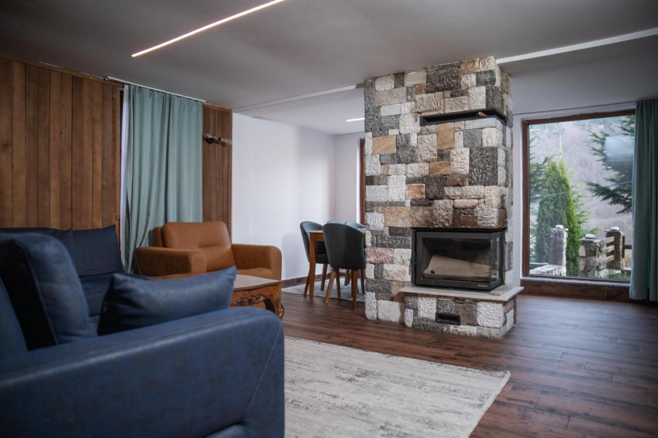 Hotel Prevalla Prizren Bagian luar foto