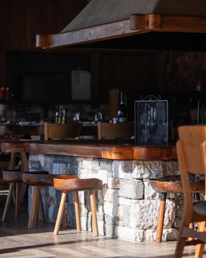 Hotel Prevalla Prizren Bagian luar foto