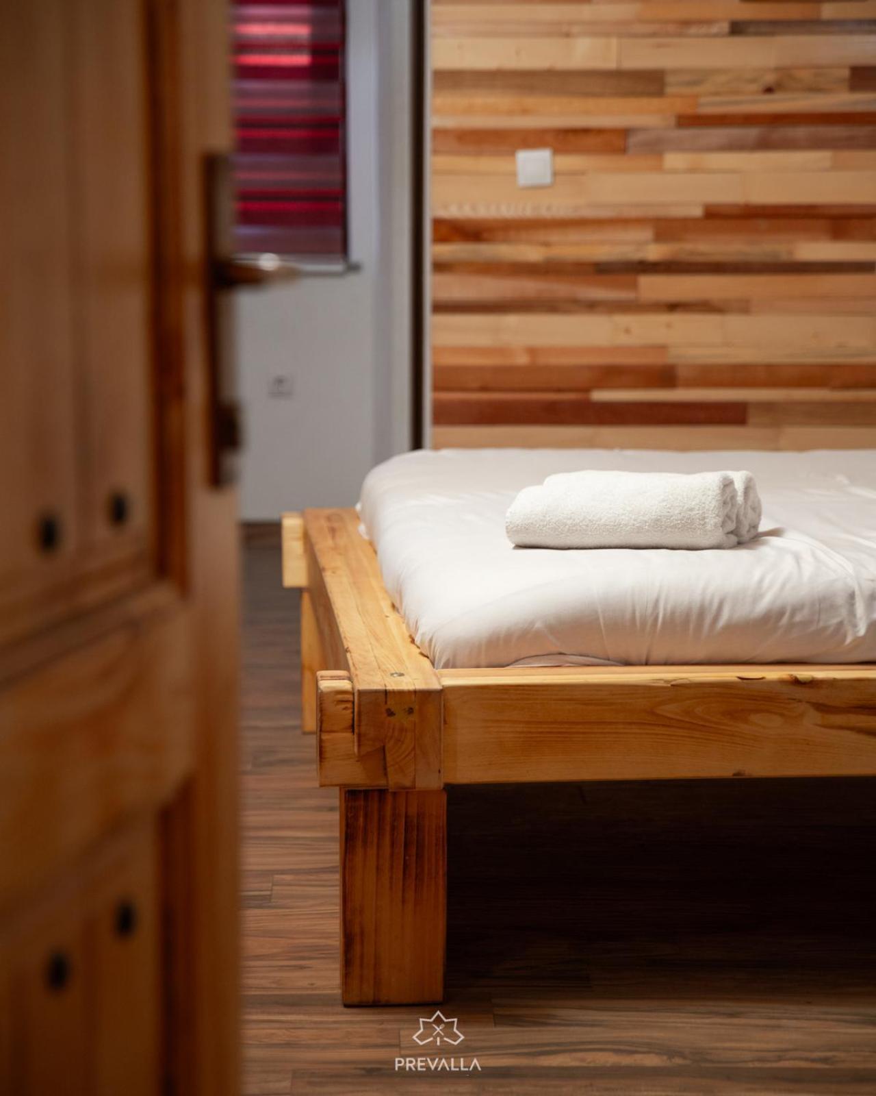 Hotel Prevalla Prizren Bagian luar foto