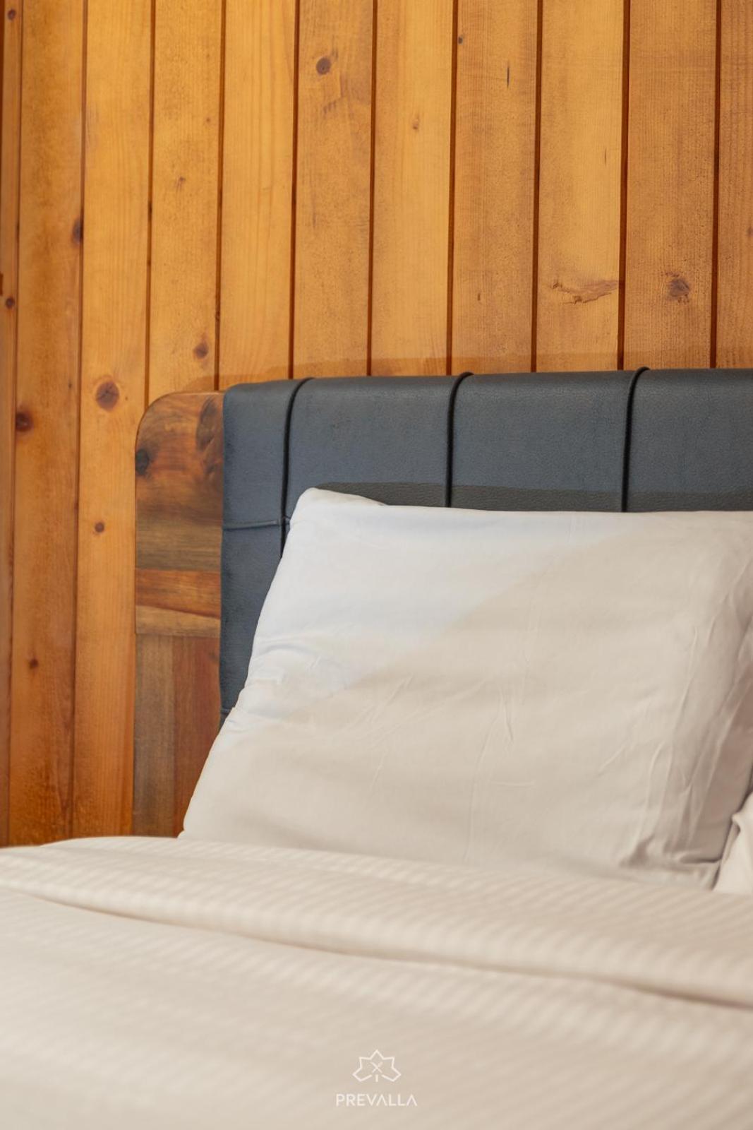 Hotel Prevalla Prizren Bagian luar foto